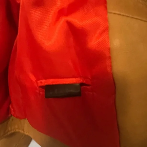 Buttery soft Toffee color Leather Jacket purchased at Harrods- perfect 4 spring - Picture 4 of 6